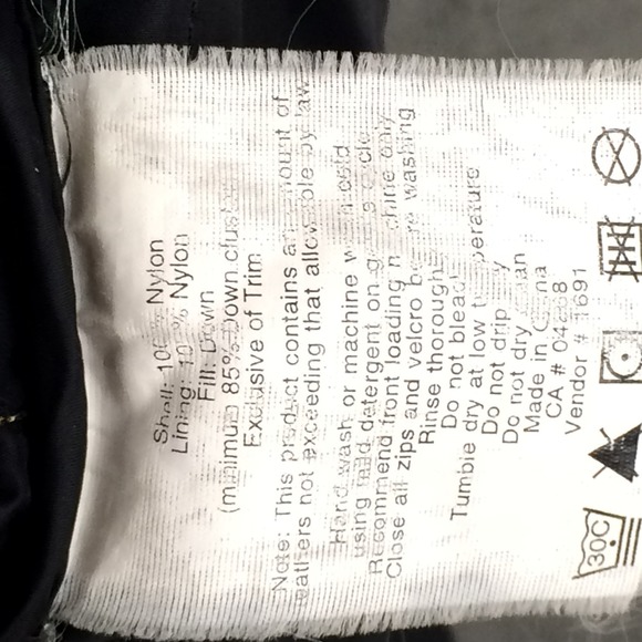 Mountain Equipment MEC Down Vest Mens XS Puffer Khaki Hiking Outdoors Vtg - Picture 15 of 15